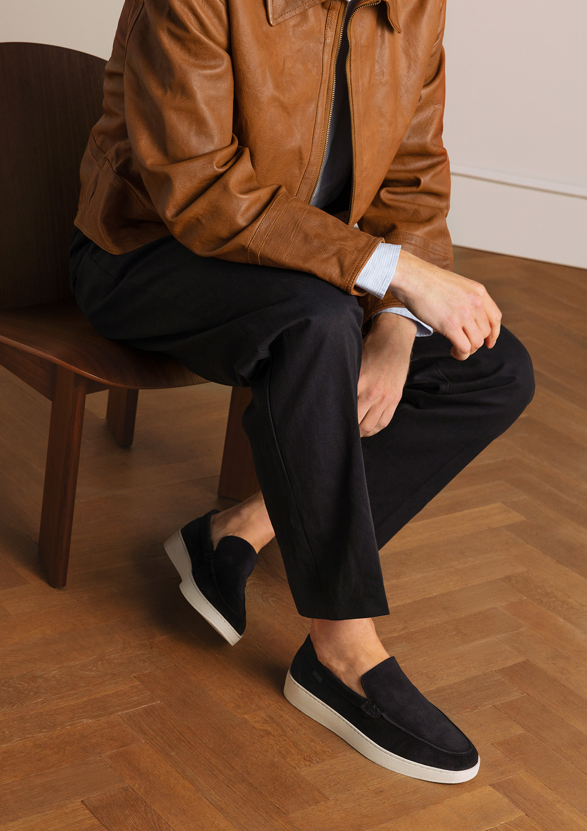 Donkerblauwe suède loafers