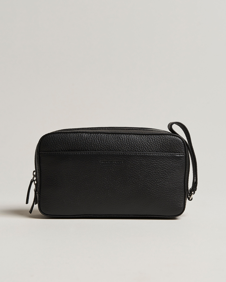 Tiger of Sweden Wes Grained Leather Toilet Bag Black