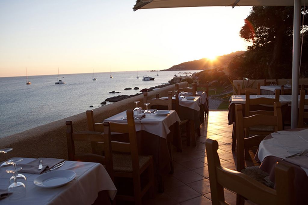 Fly & Go Club Esse Shardana Halfpension Plus - Hotel