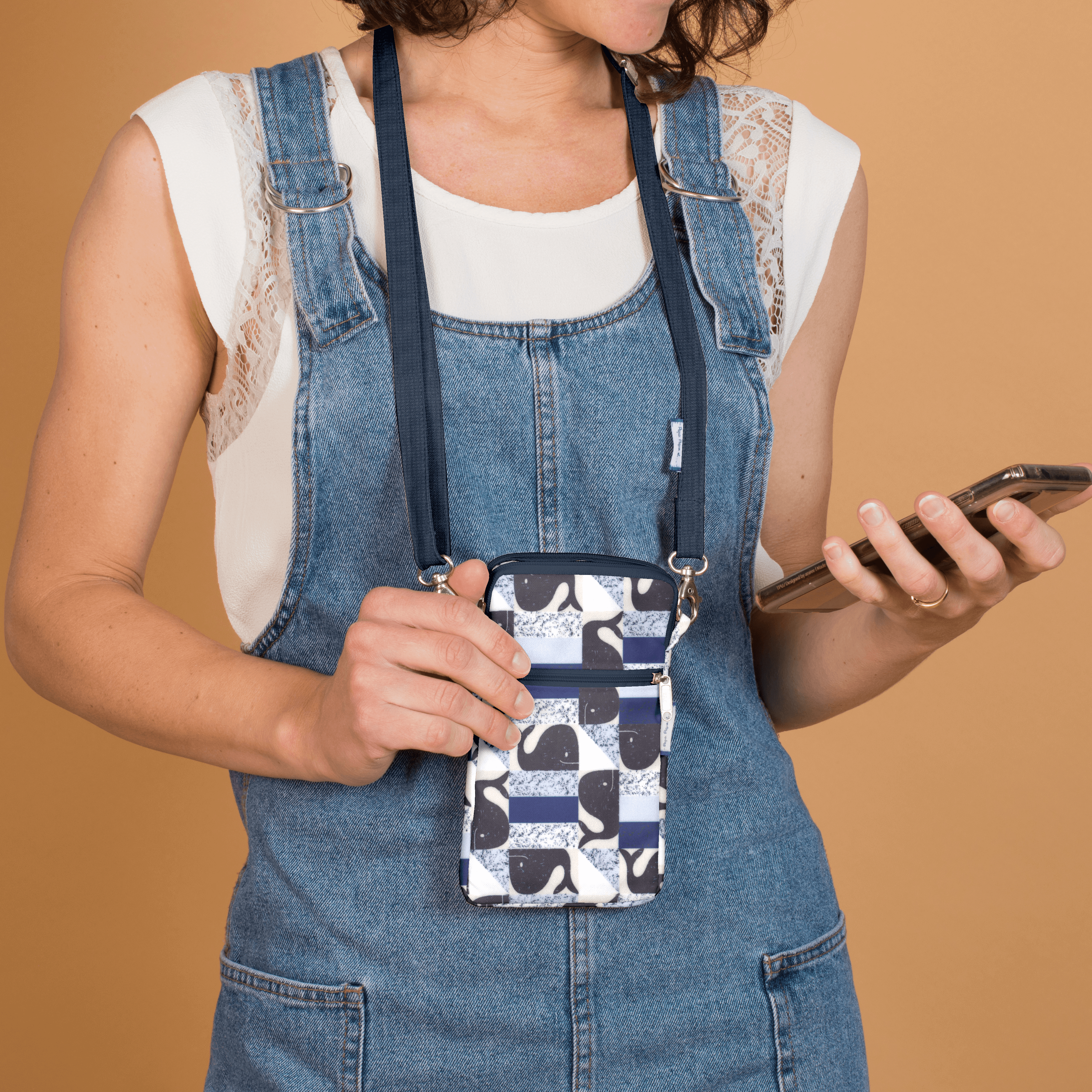 Pochette Téléphone Matelassée Baleino Bleu