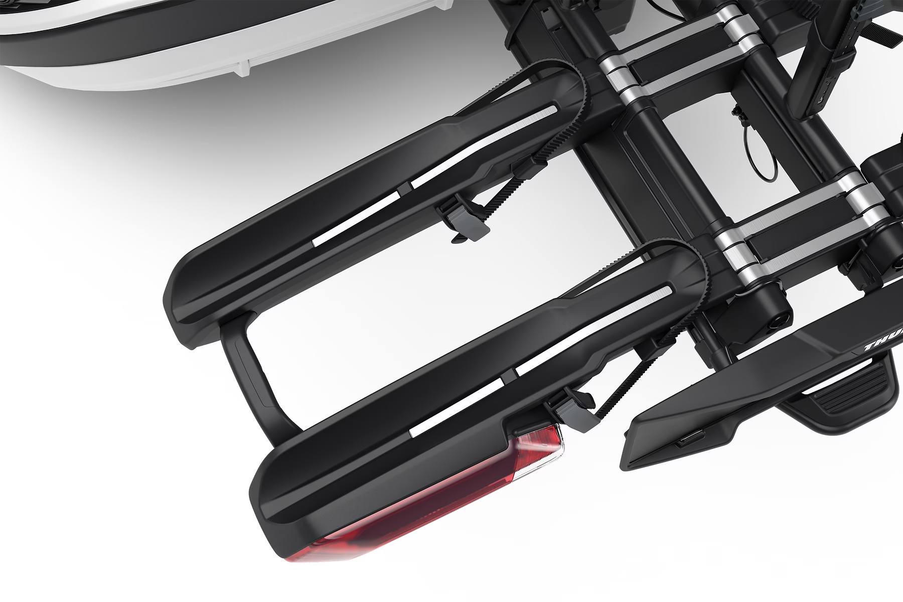 Thule Epos 2 bikes