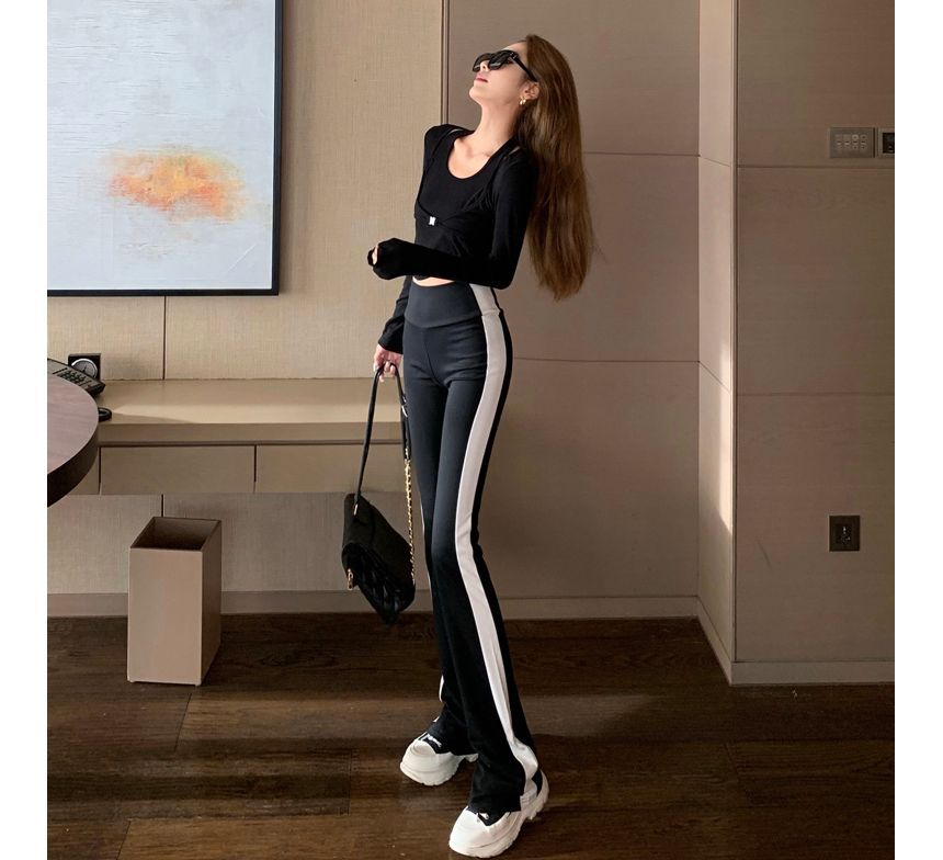 Manicotto - High Rise Two Tone Flared Sweatpants