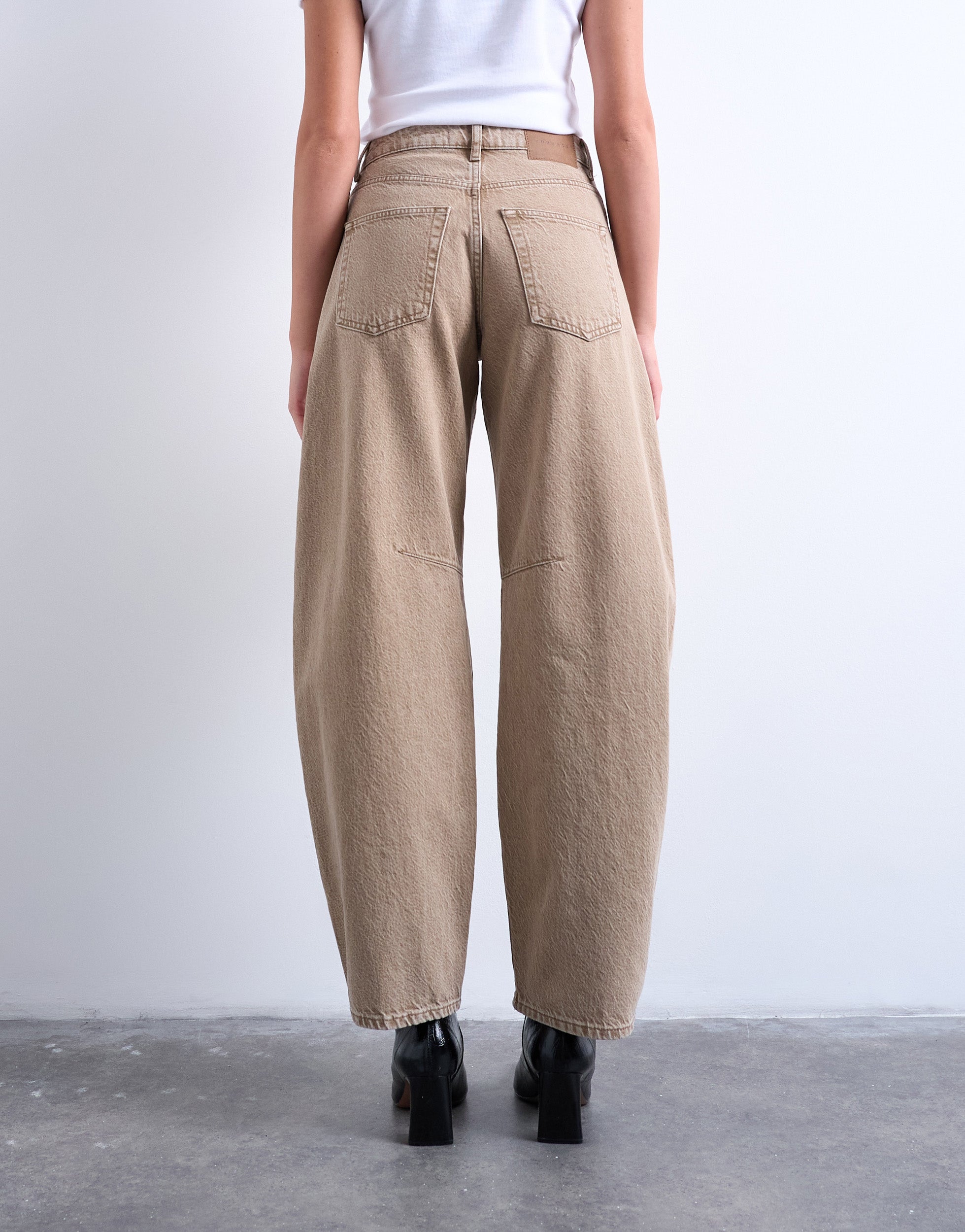 TSBRIANNA High rise Barrel fit Jeans