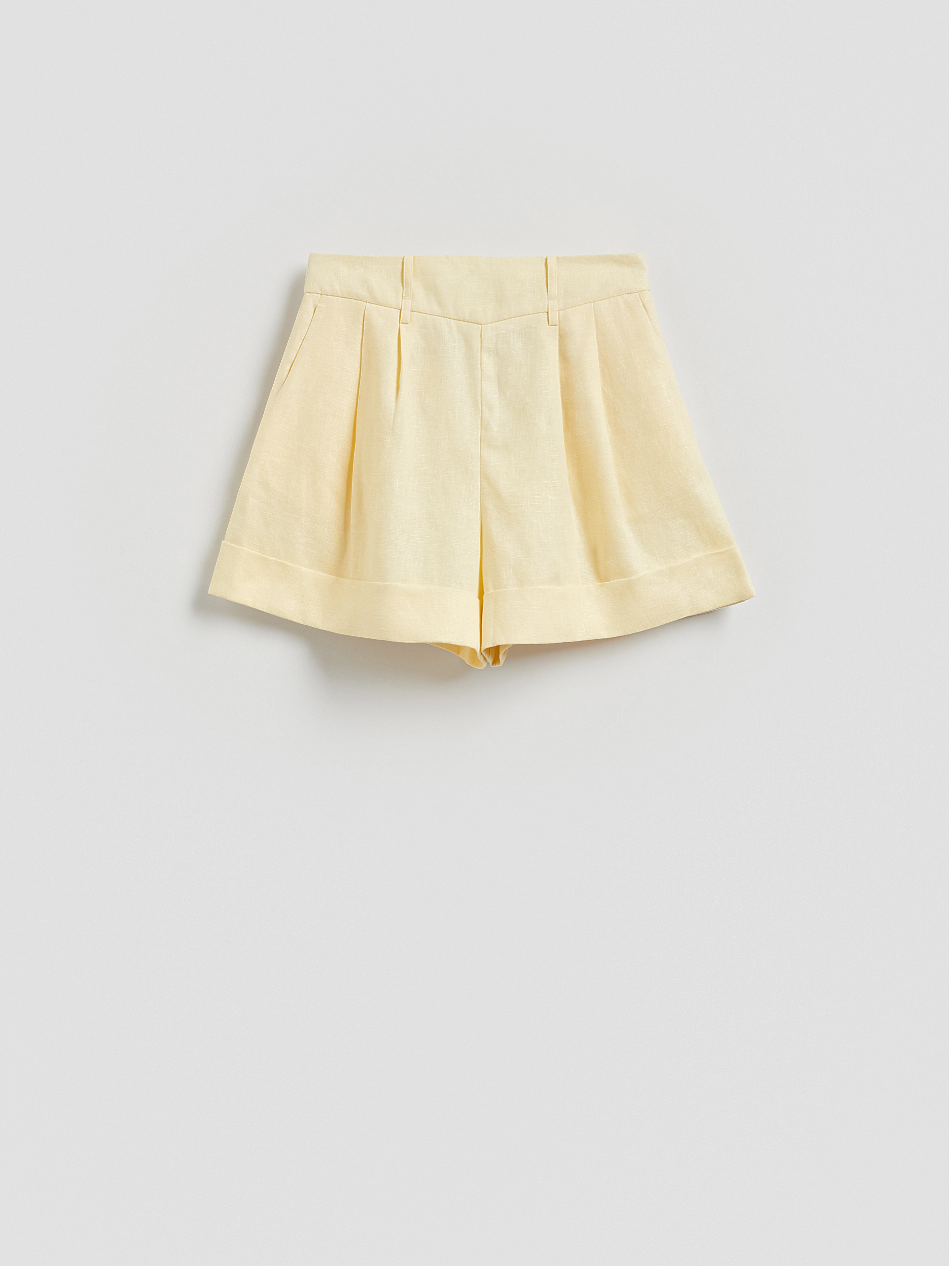 Shorts aus Leinen