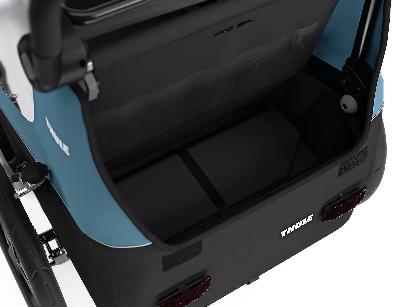 Thule Courier