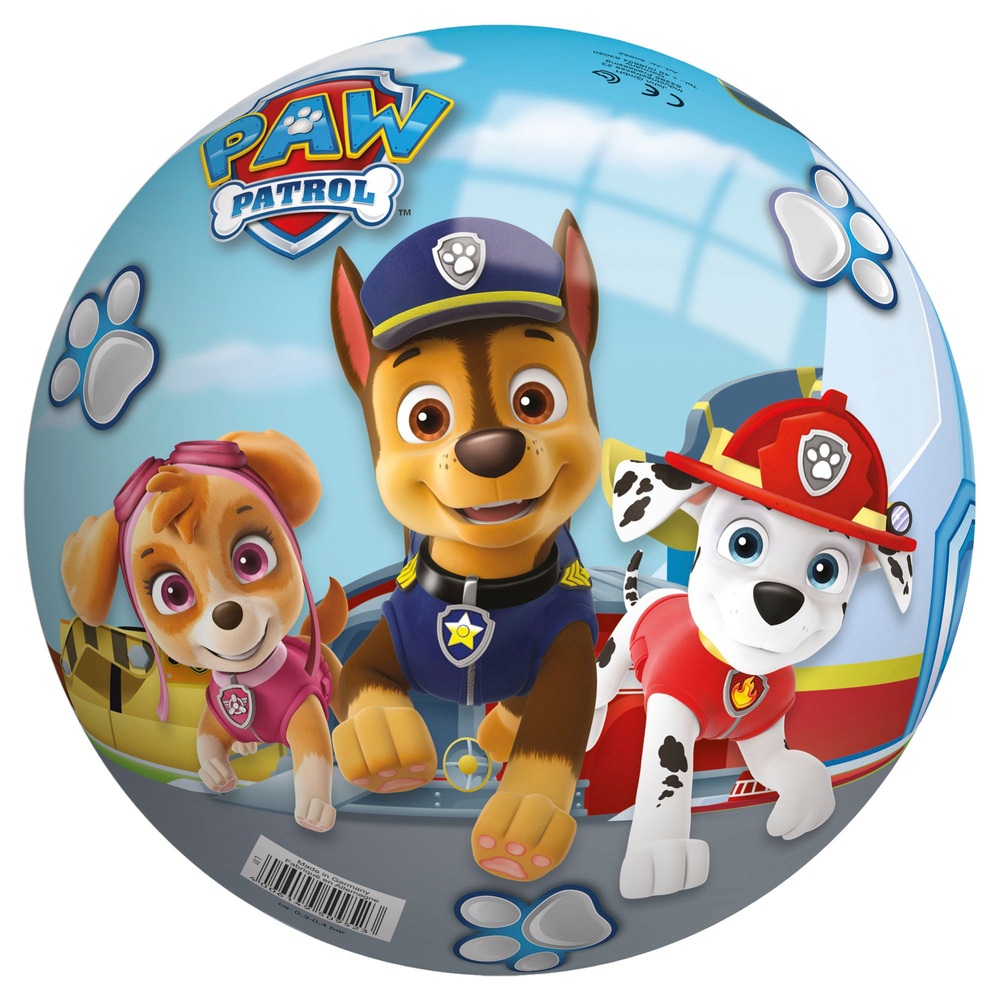 PAW Patrol spielt Ball