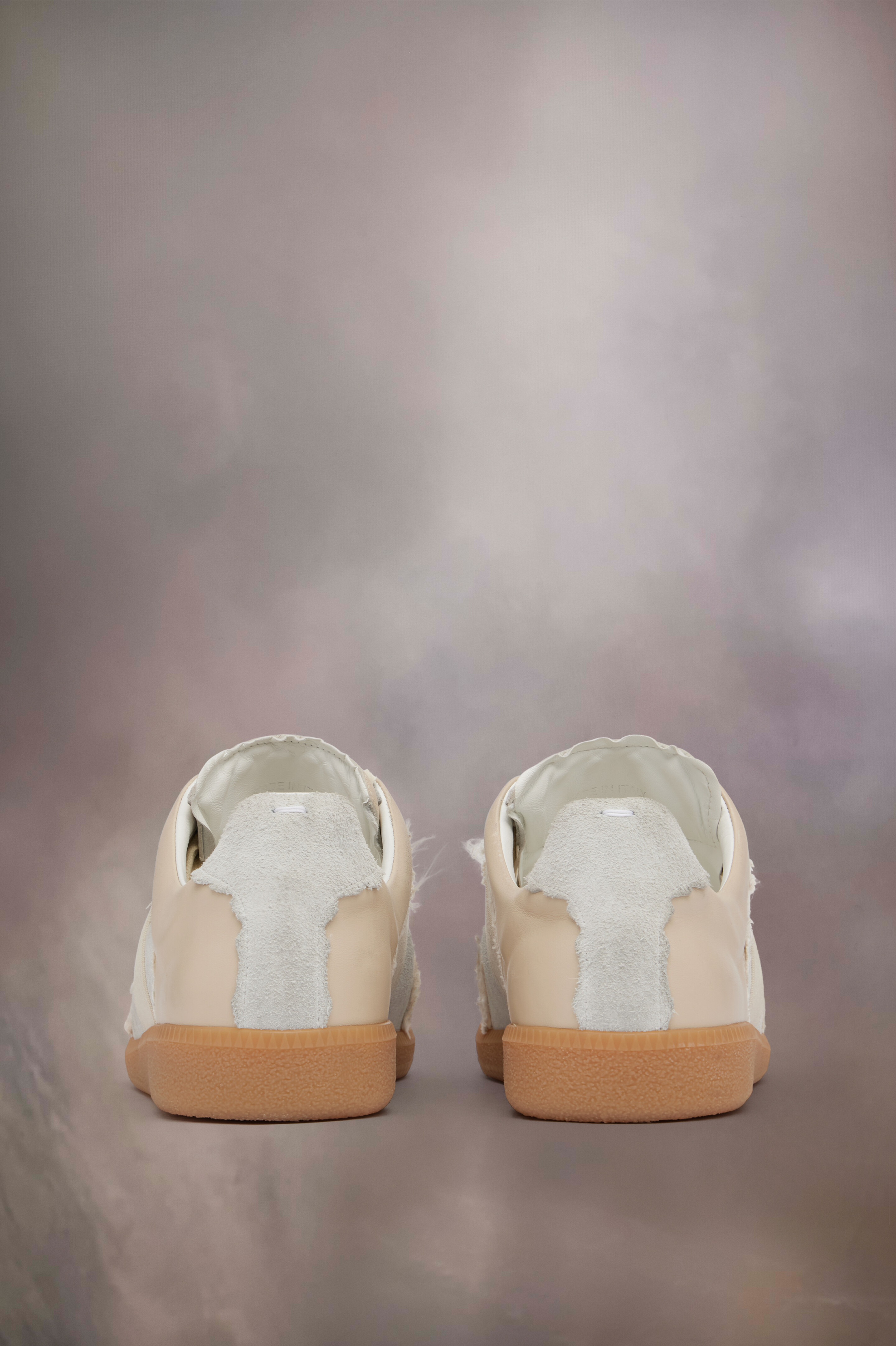 Sneakers Replica Inside-out