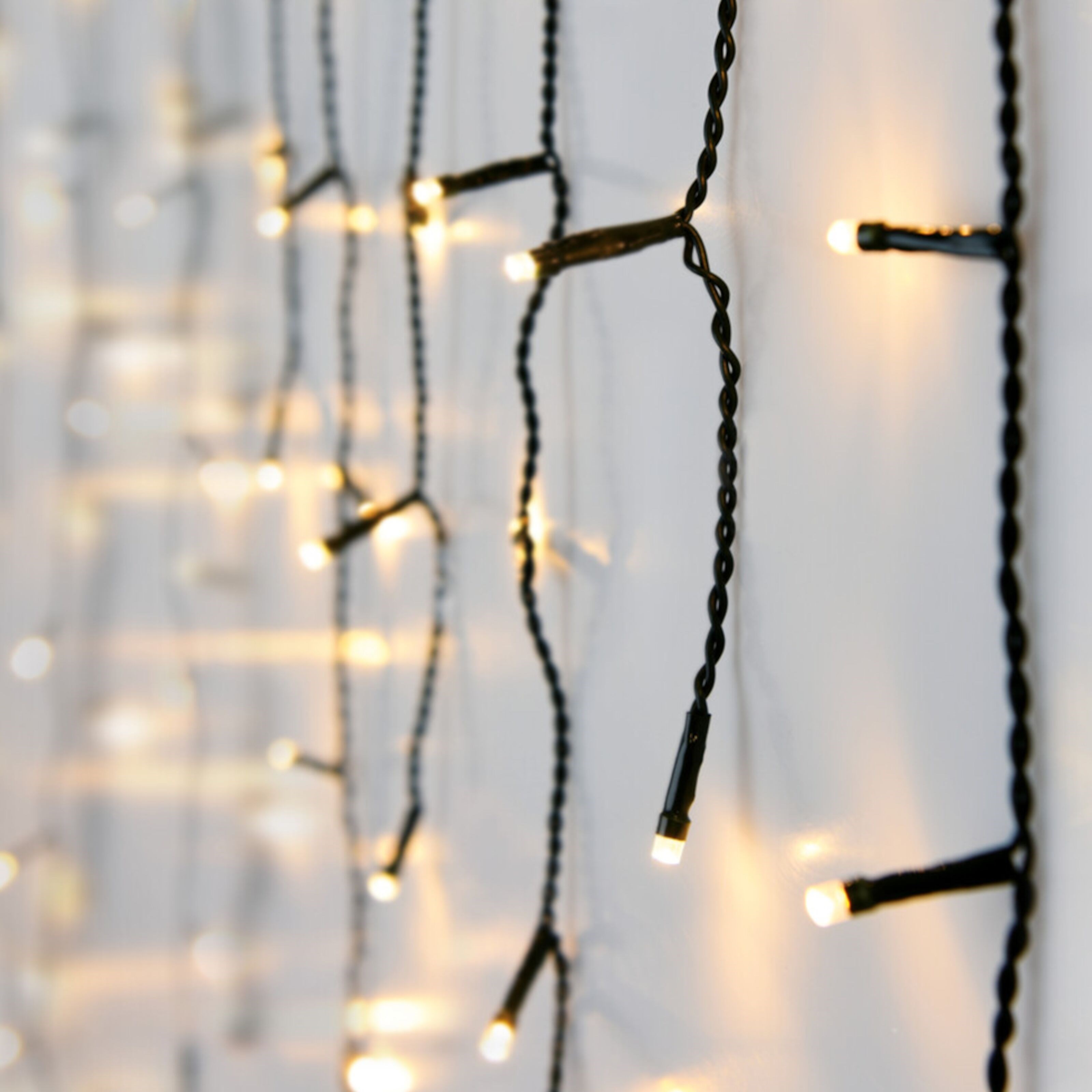 Lyslenke med istapper for dekorasjon 180 LED