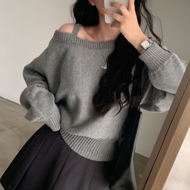 Coris - Asymmetrische hals-cold-shoulder trui