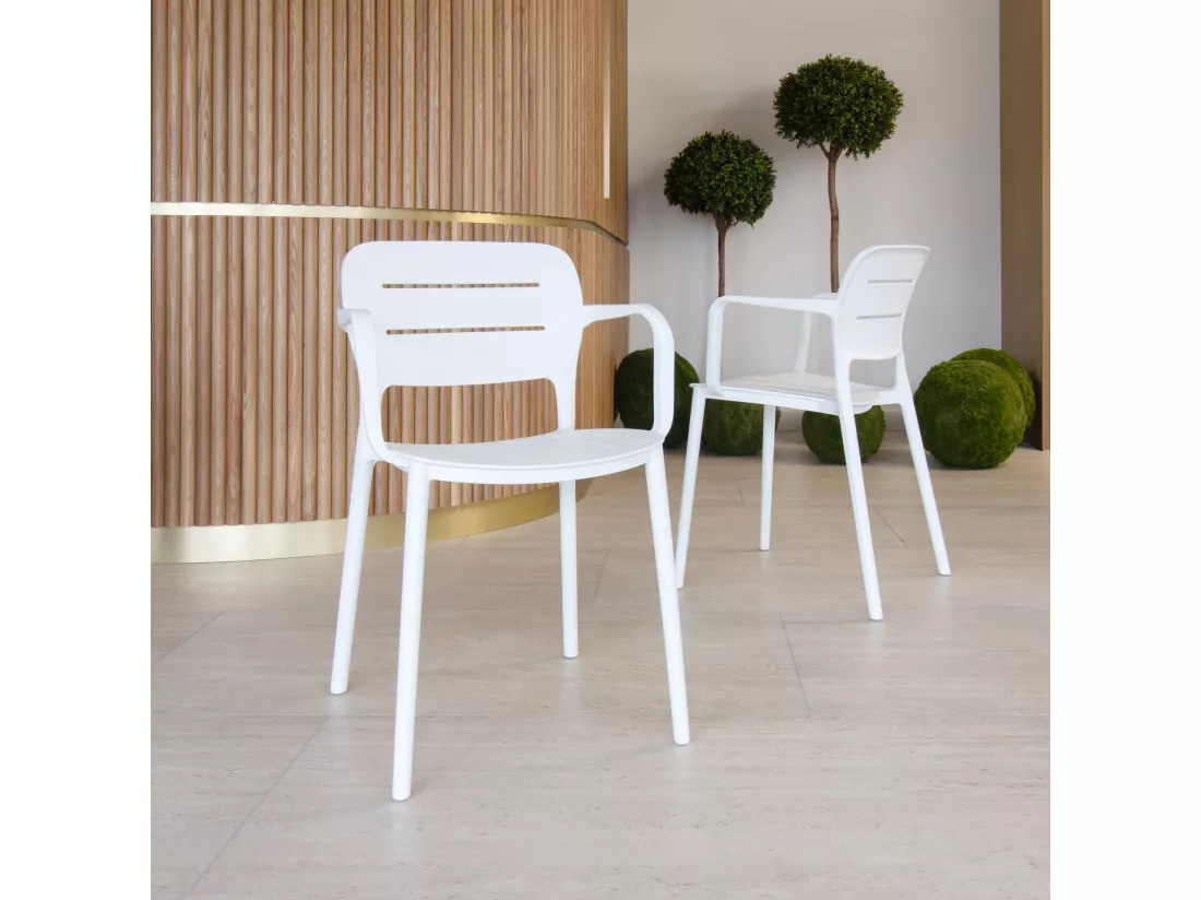Now's Home - Lot De 4 Fauteuils De Table Blanc Exterieur En Polypropylene