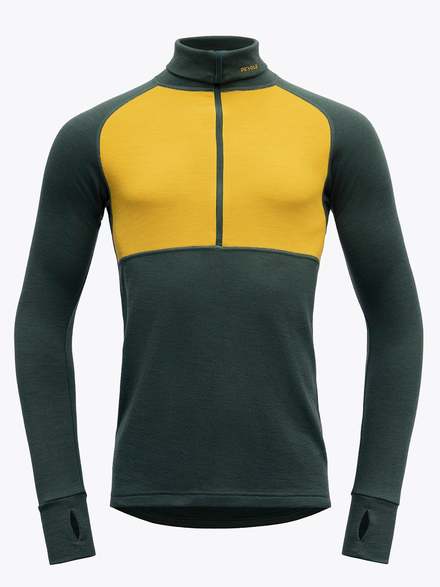 Expedition Man Zip Neck