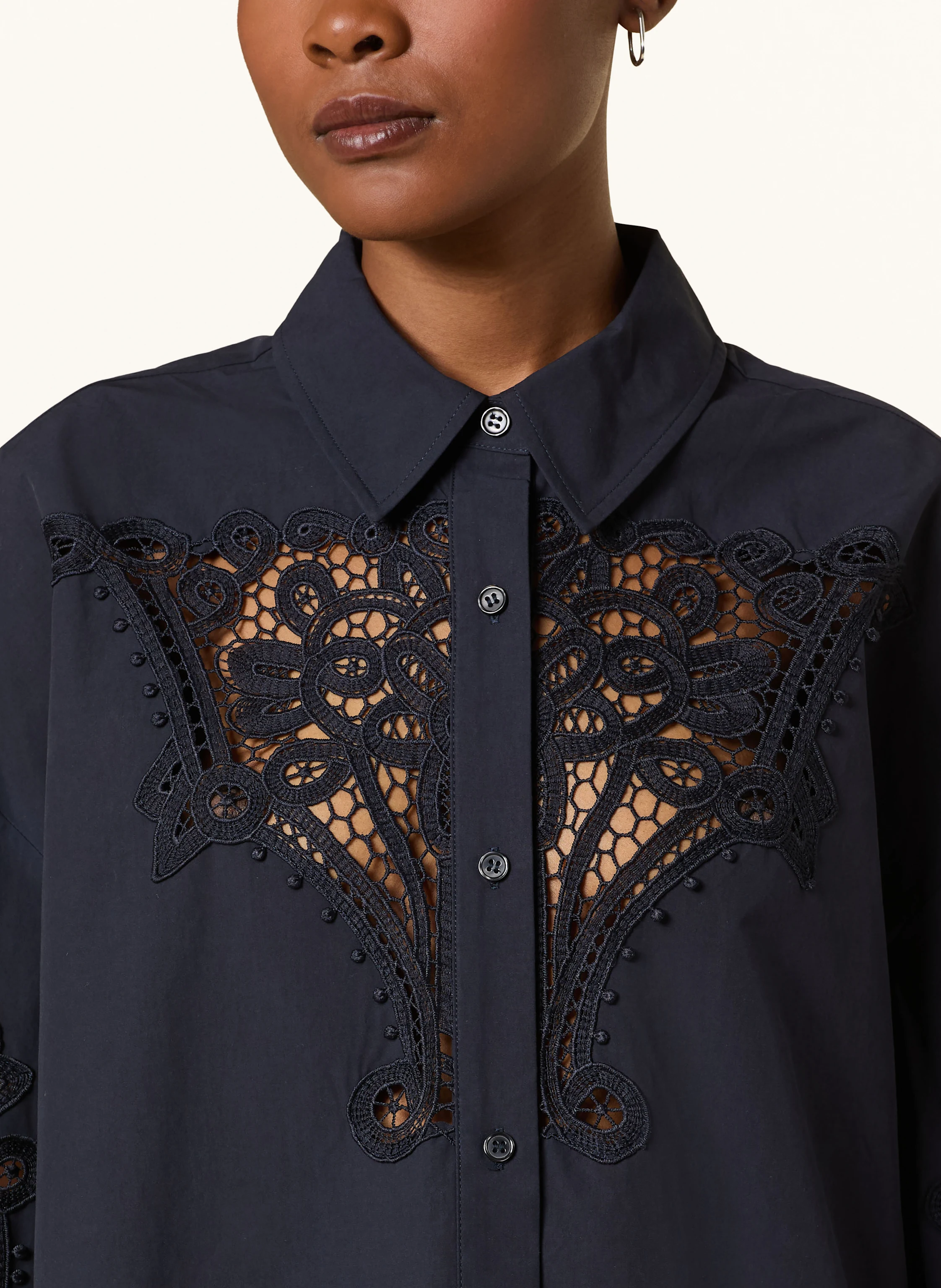 ESSENTIEL ANTWERP Oversized-Hemdbluse HOOFD mit Spitze
