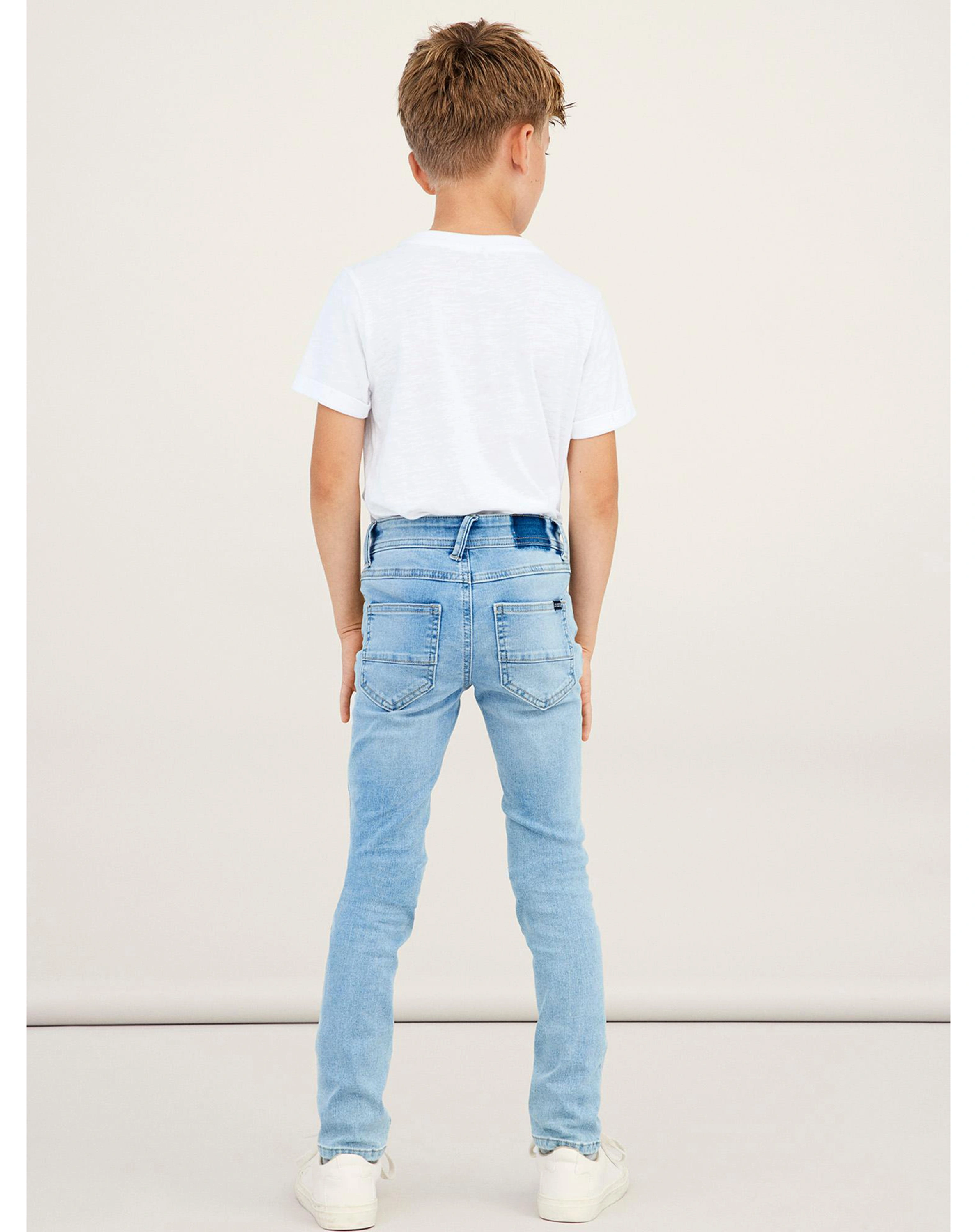 Jeanshose NKMPETE DNMTAUL in light blue