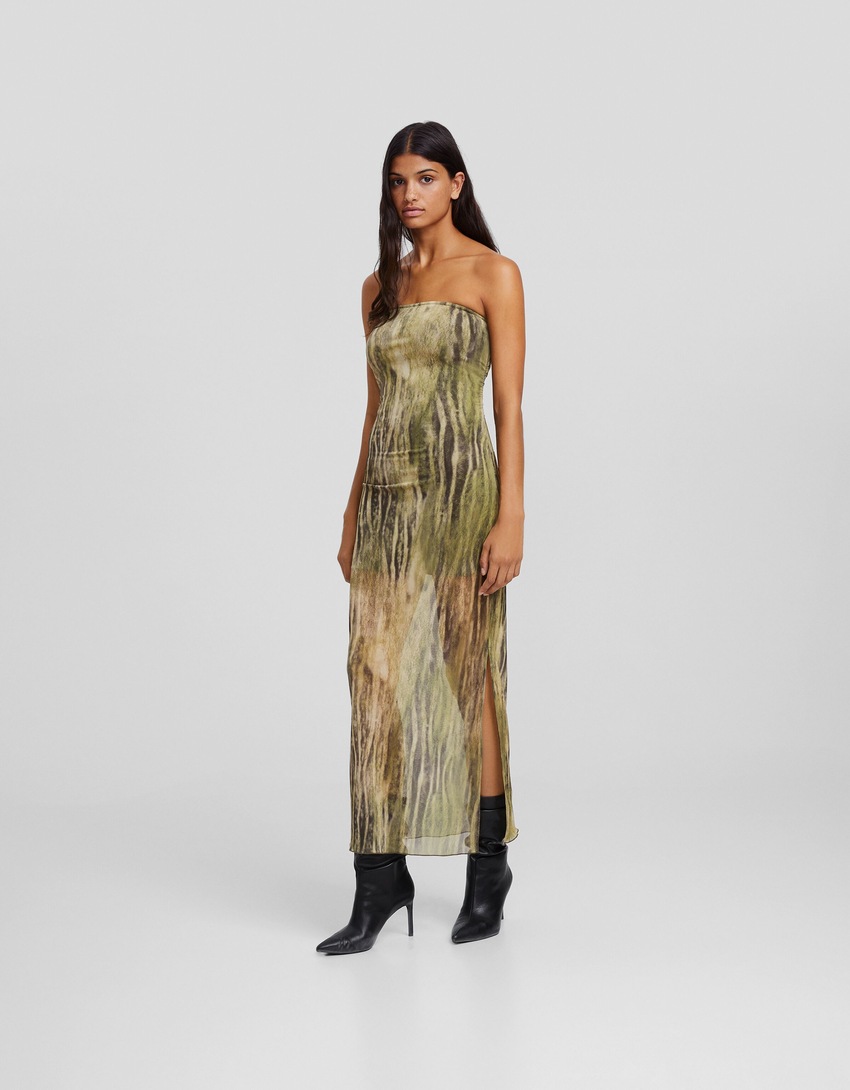 Vestido midi tomara que caia de tule