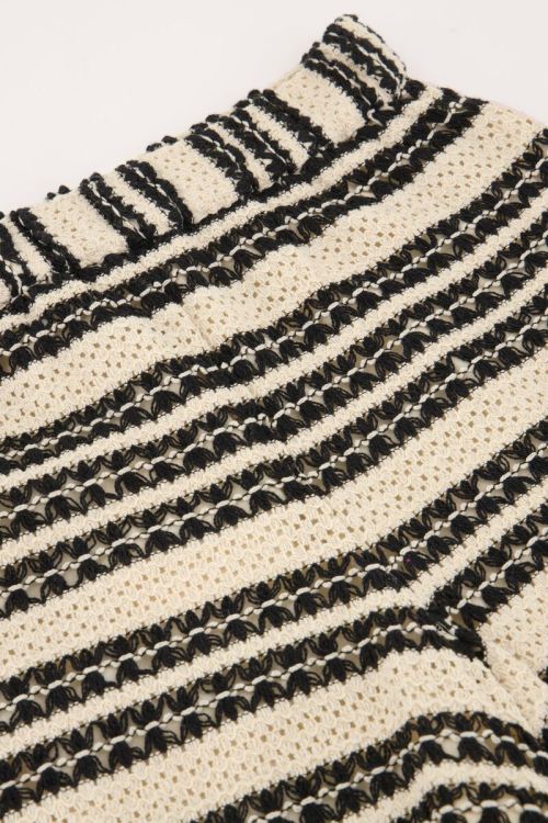 Zwart en beige short crochet