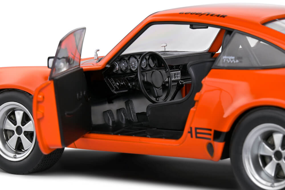 1:18 Porsche 911 IROC Daytona #1 orange