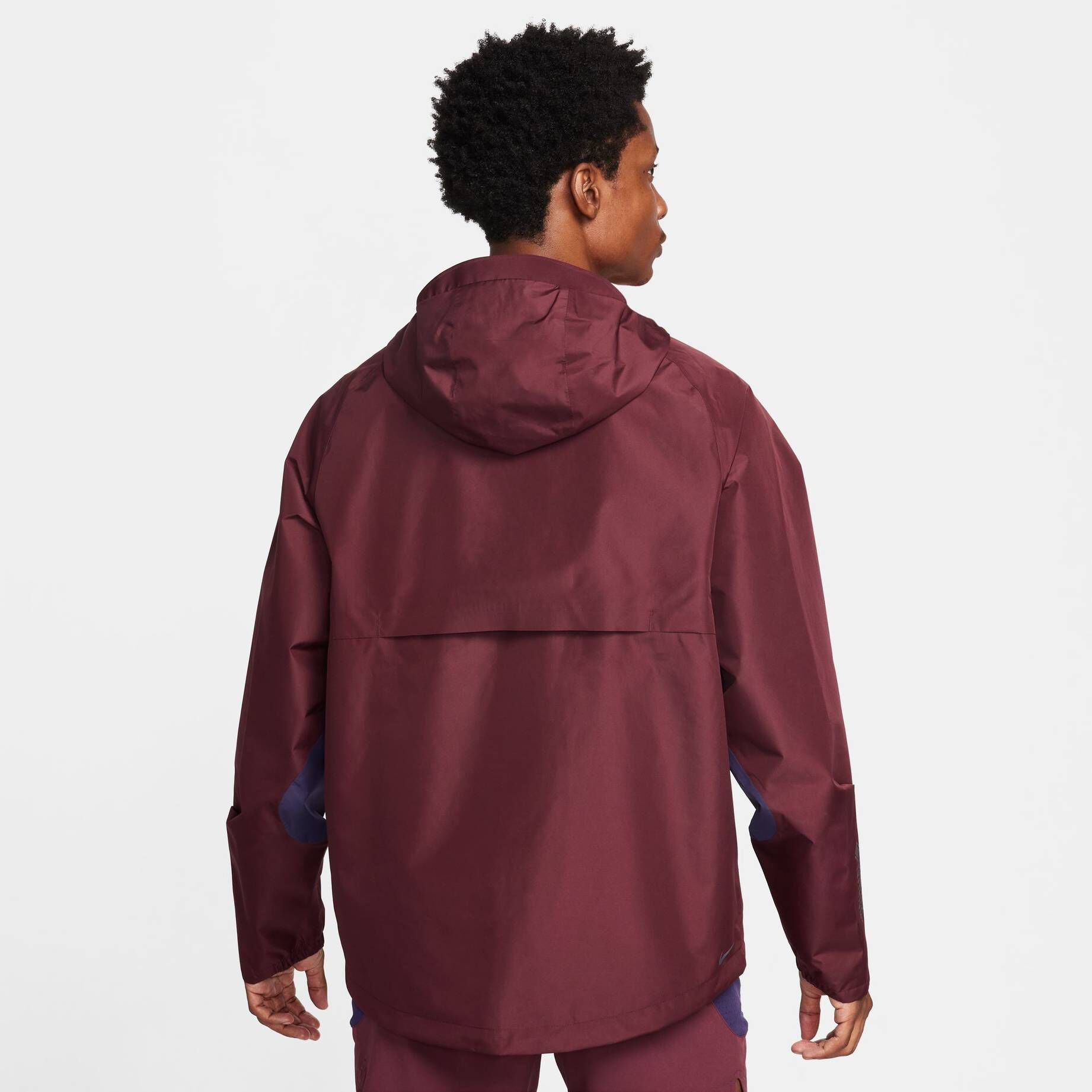 Nike| Herren Laufjacke COSMIC PEAKS