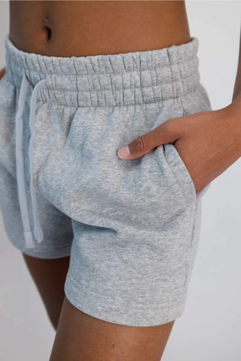 Under Armour UA Rival Fleece Damen Short