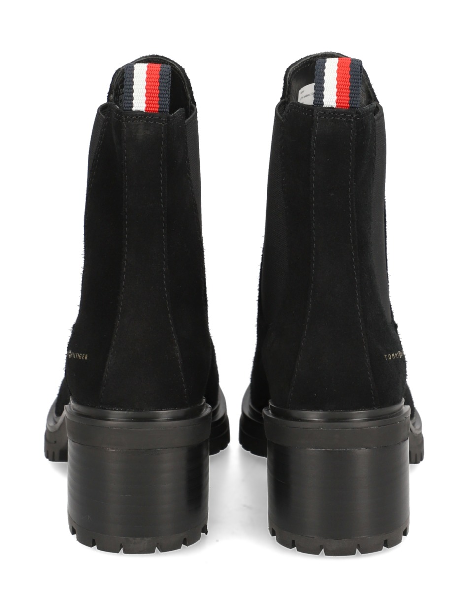 ESSENTIAL MIDHEEL SUEDEBOOTIE