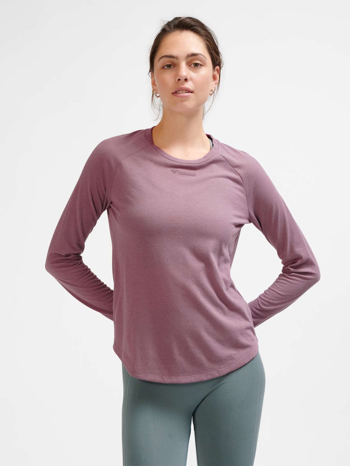 hmlMT VANJA T-SHIRT L/S