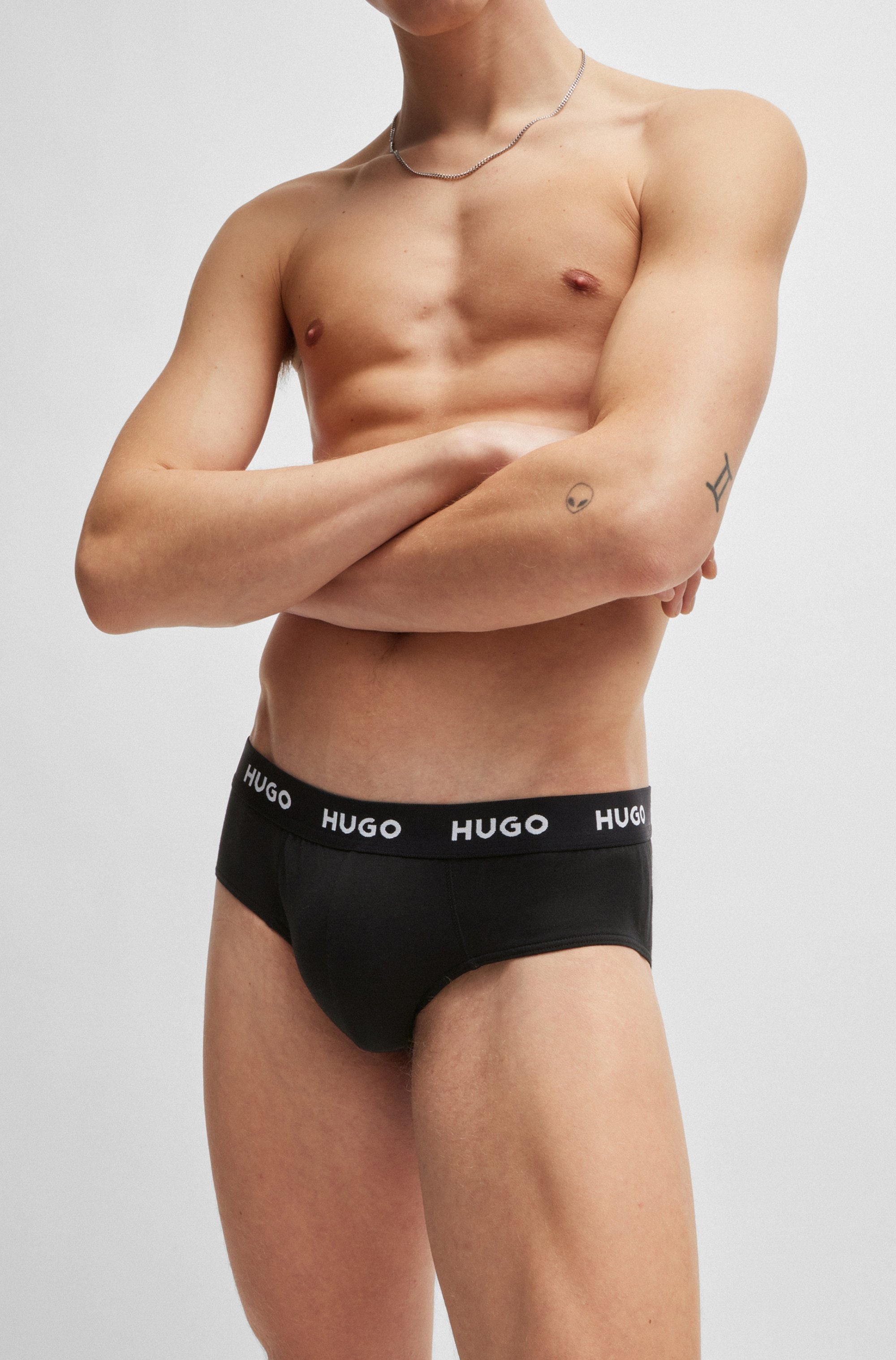 HUGO Underwear Hüftslip »HIPBRIEF TRIPLETPACK« mit modischem HUGO Logo-Elastikbund
