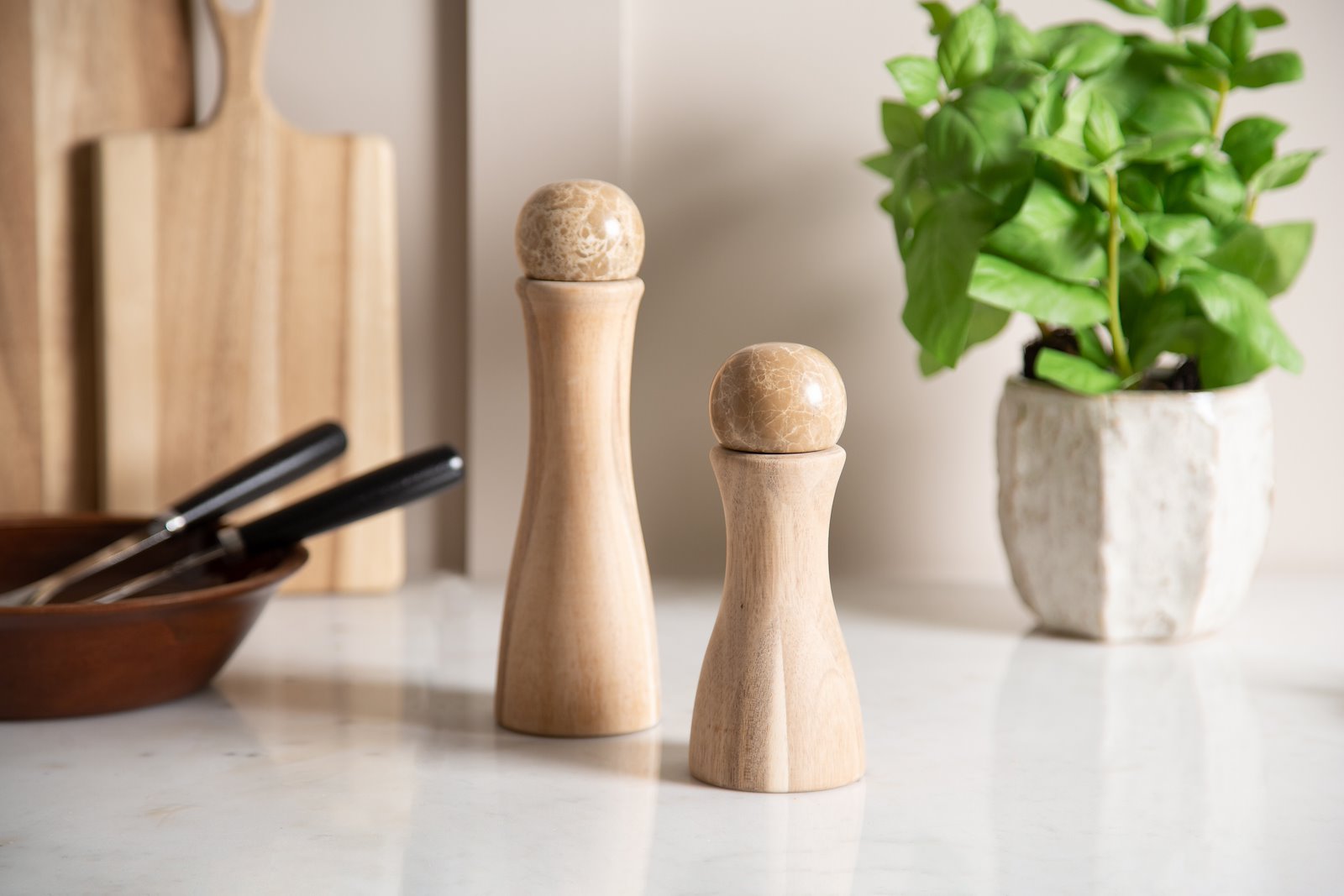 Mason salt/pepperkvern Lyst akasietre Ø6,3 H15,2 cm, FSC-sertifisert treverk