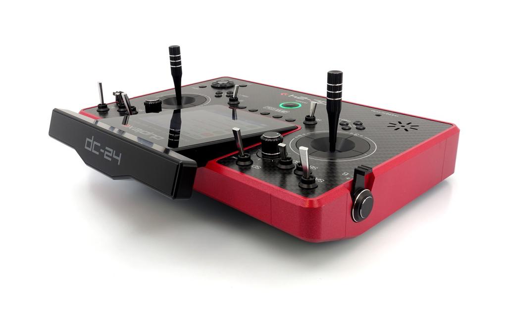 Fernsteuerung DC-24 II Carbon Line Rubinrot<br>Professioneller 2.4 GHz Duplex Pultsender