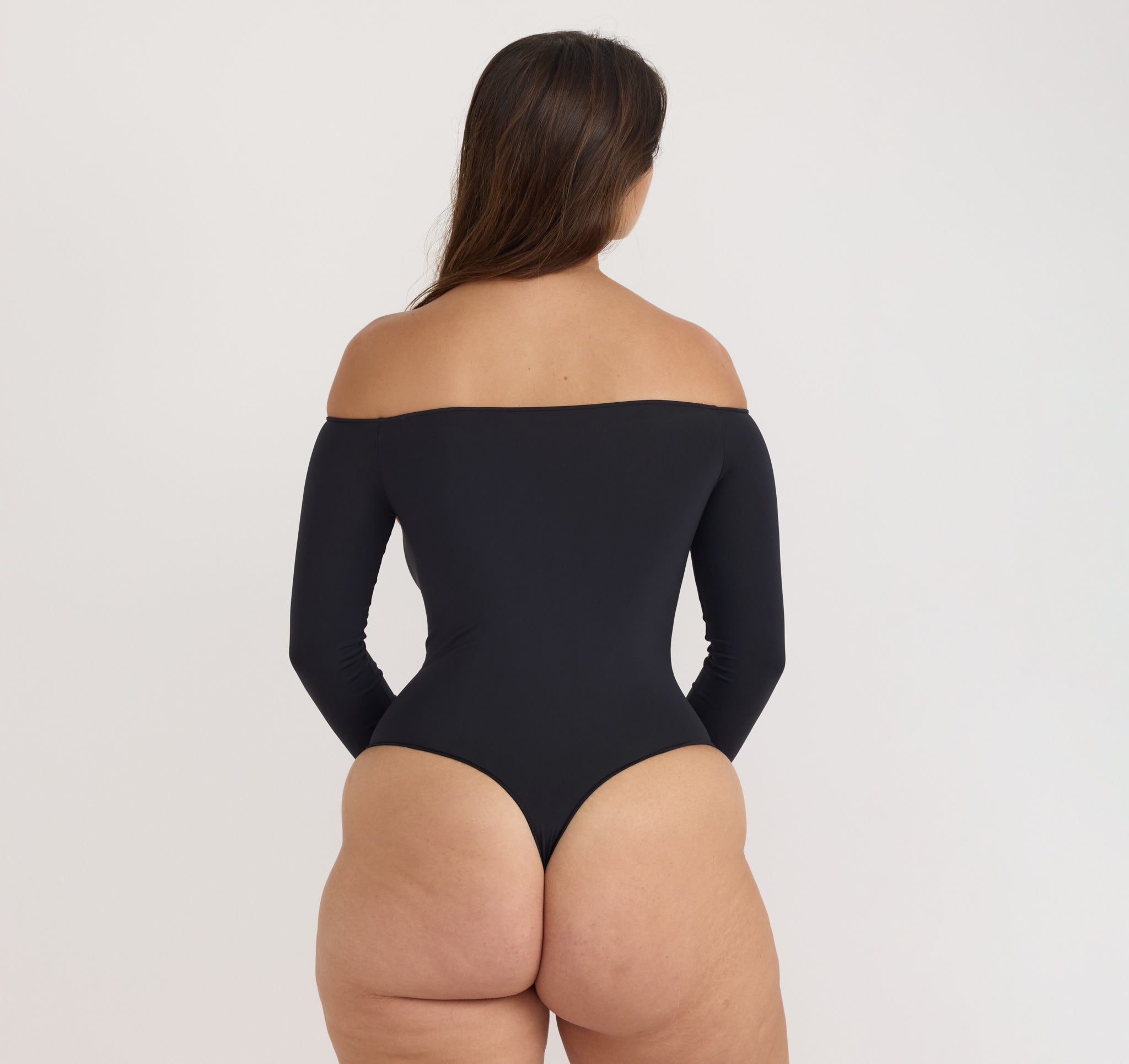 RECYCLED NYLON<br>Smooth Off-Shoulder Bodysuit