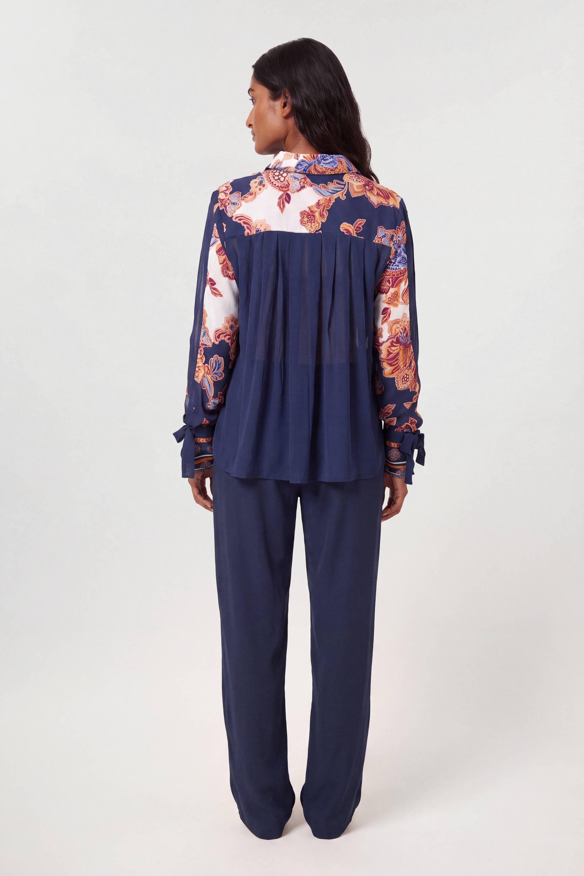KarenMillen Chemise En Viscose À Imprimé Baroque Avec Détail De Manches Nouées