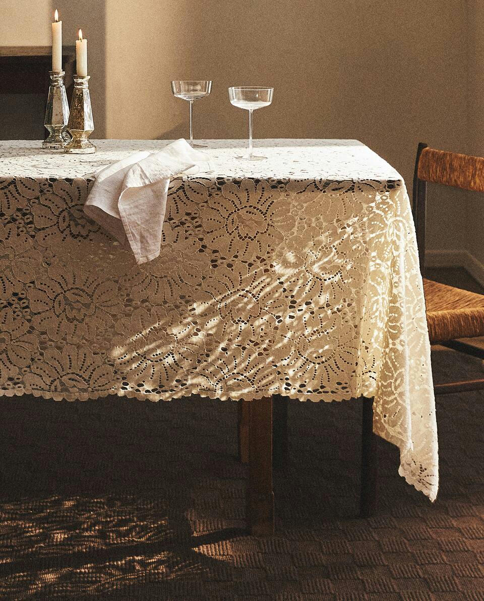 TOALHA DE MESA DE RENDA DE ALGODÃO