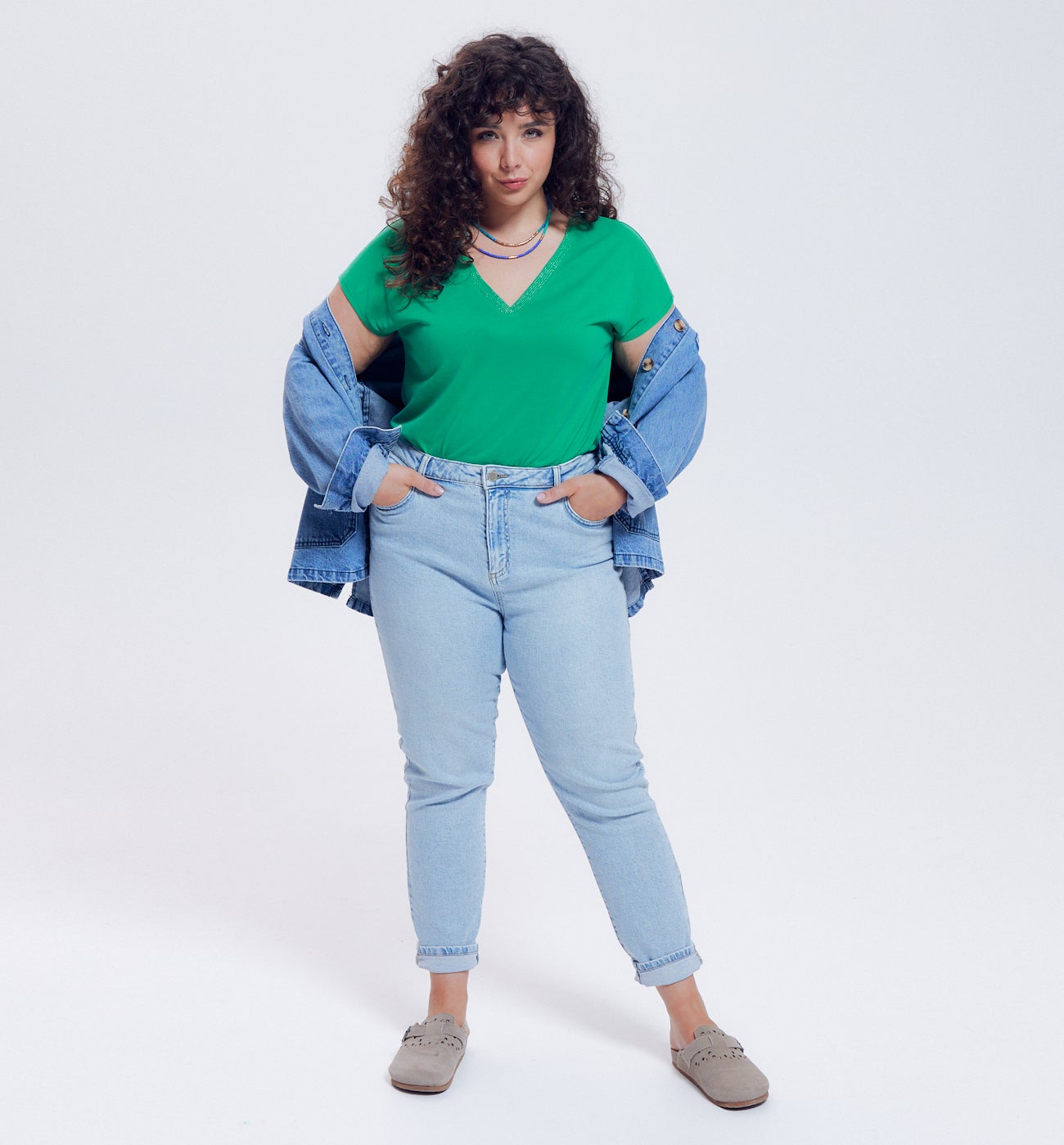 T-shirt col V détail irisé - Vert