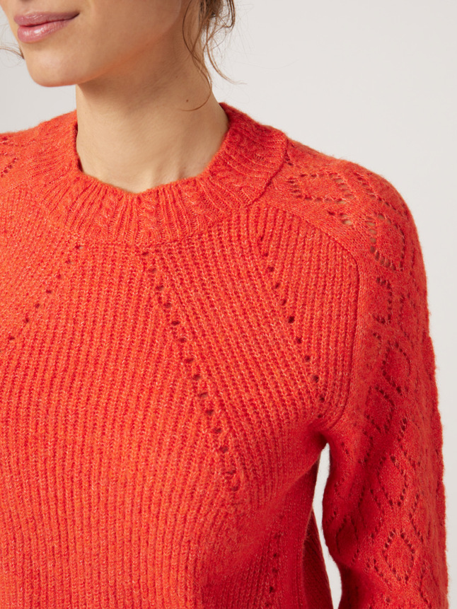 Pull avec détails losanges