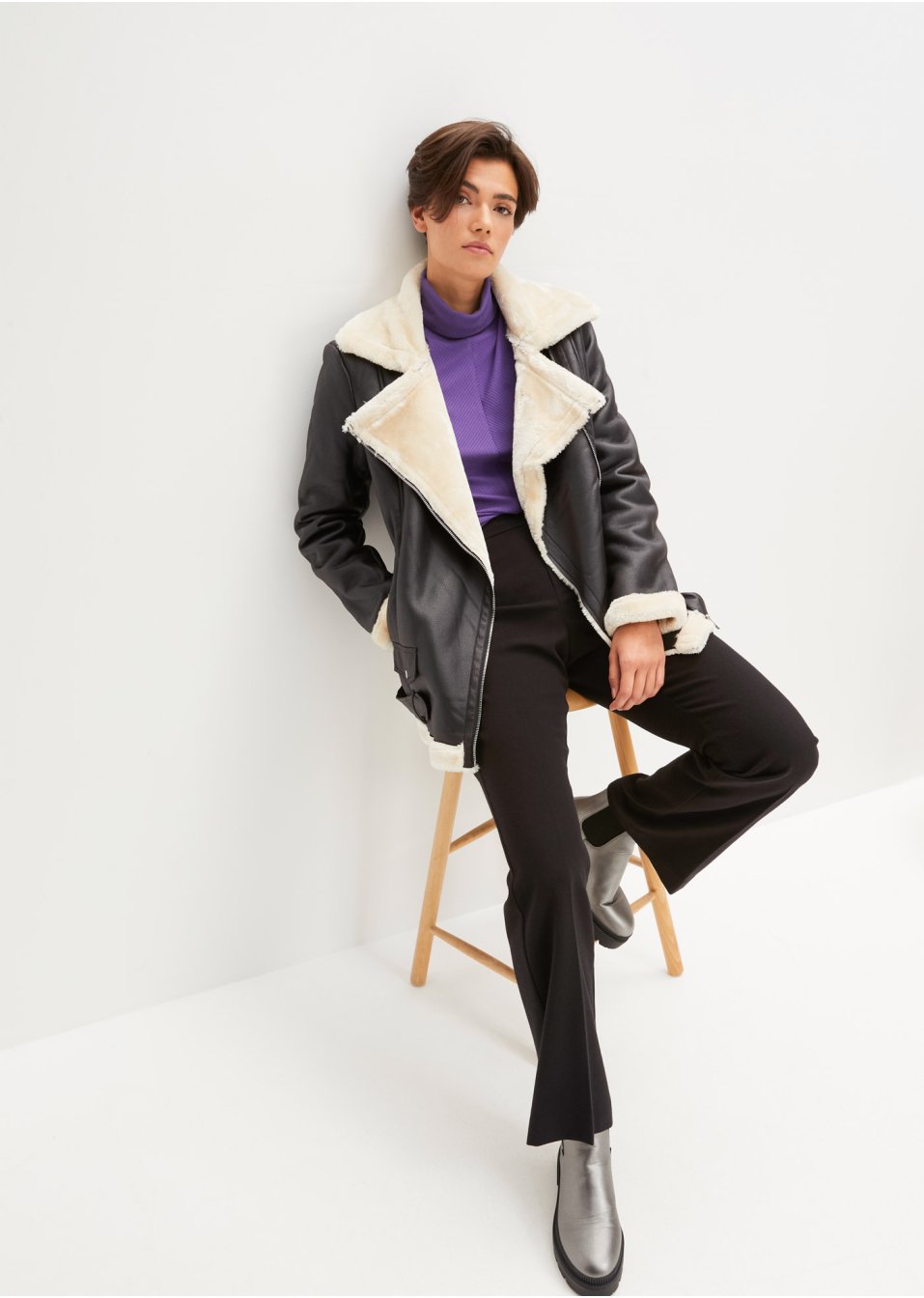Pantalon tissé avec plis repassés