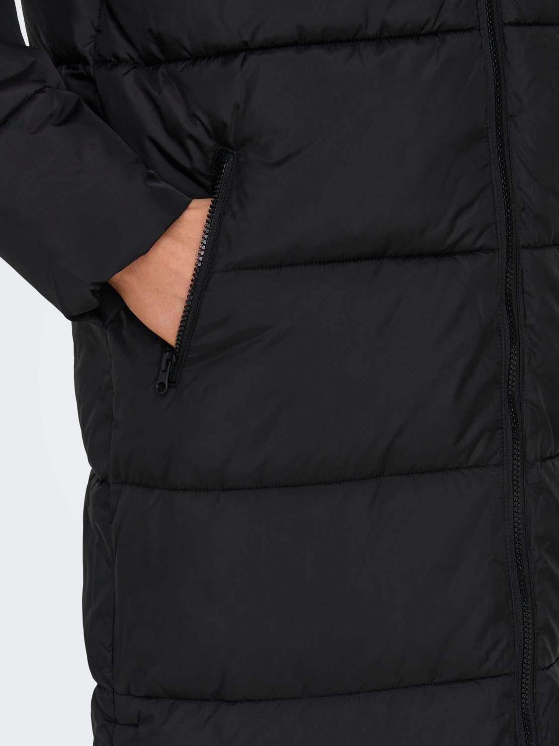 ONLMONTANA Steppmantel Black