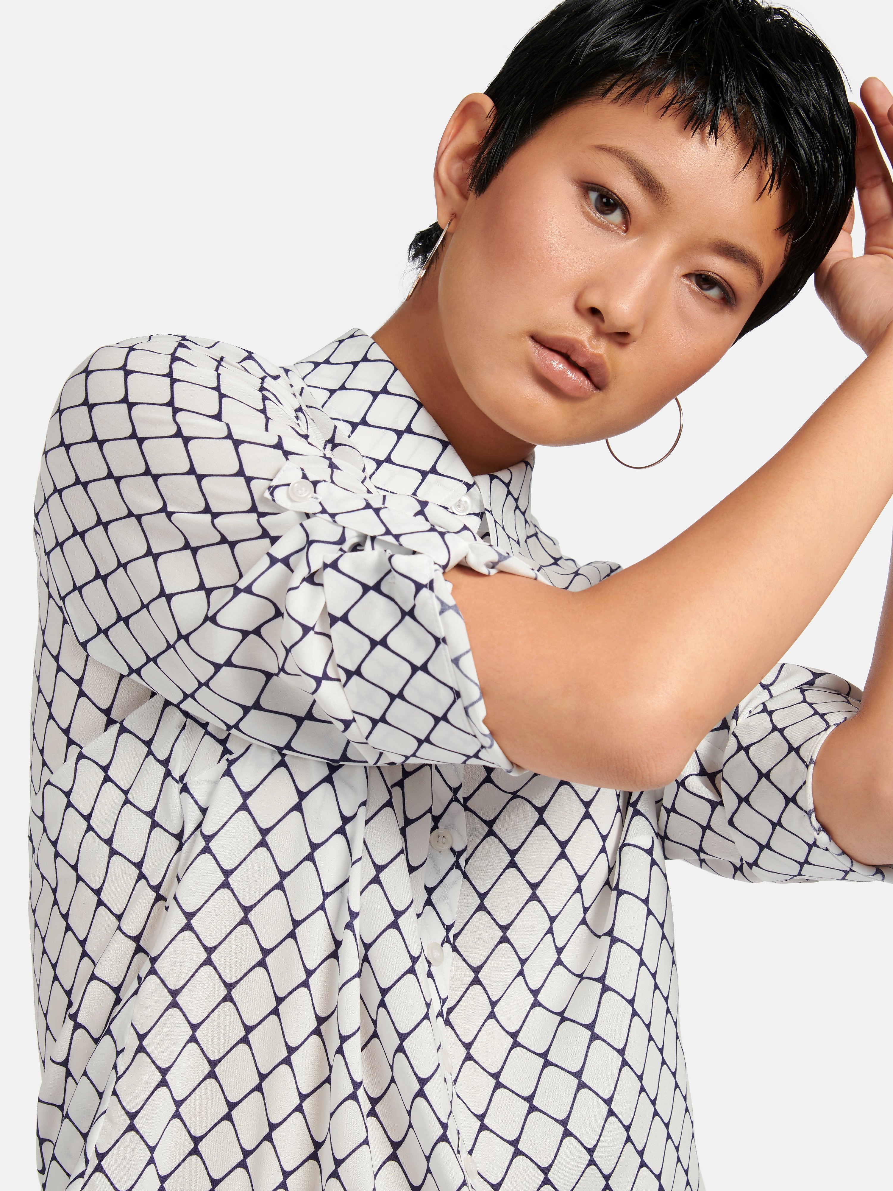 Bluse mit 3/4-Arm zum Krempeln