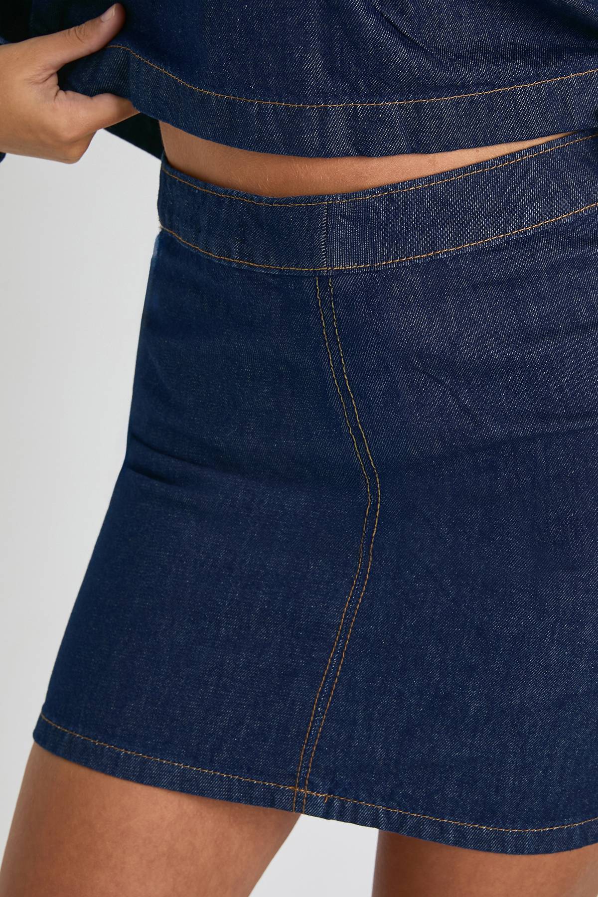 boohoo Chemise de rugby en denim à col