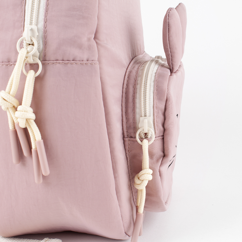 Mochila V. Things Mini Acolchoada em Nylon com Alças de Ombro Ajustáveis e Alça Superior