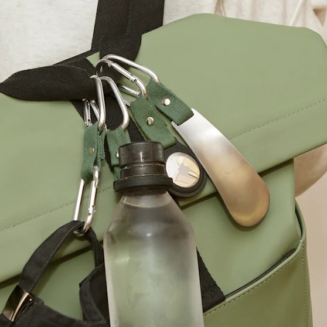 Clippable Shoehorn Kikkerland