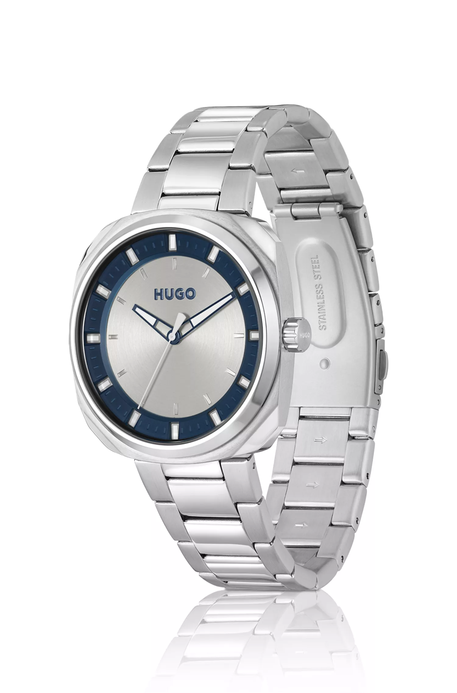 Relógio HUGO com pulseira de elos vermelhos e mostrador bicolor.