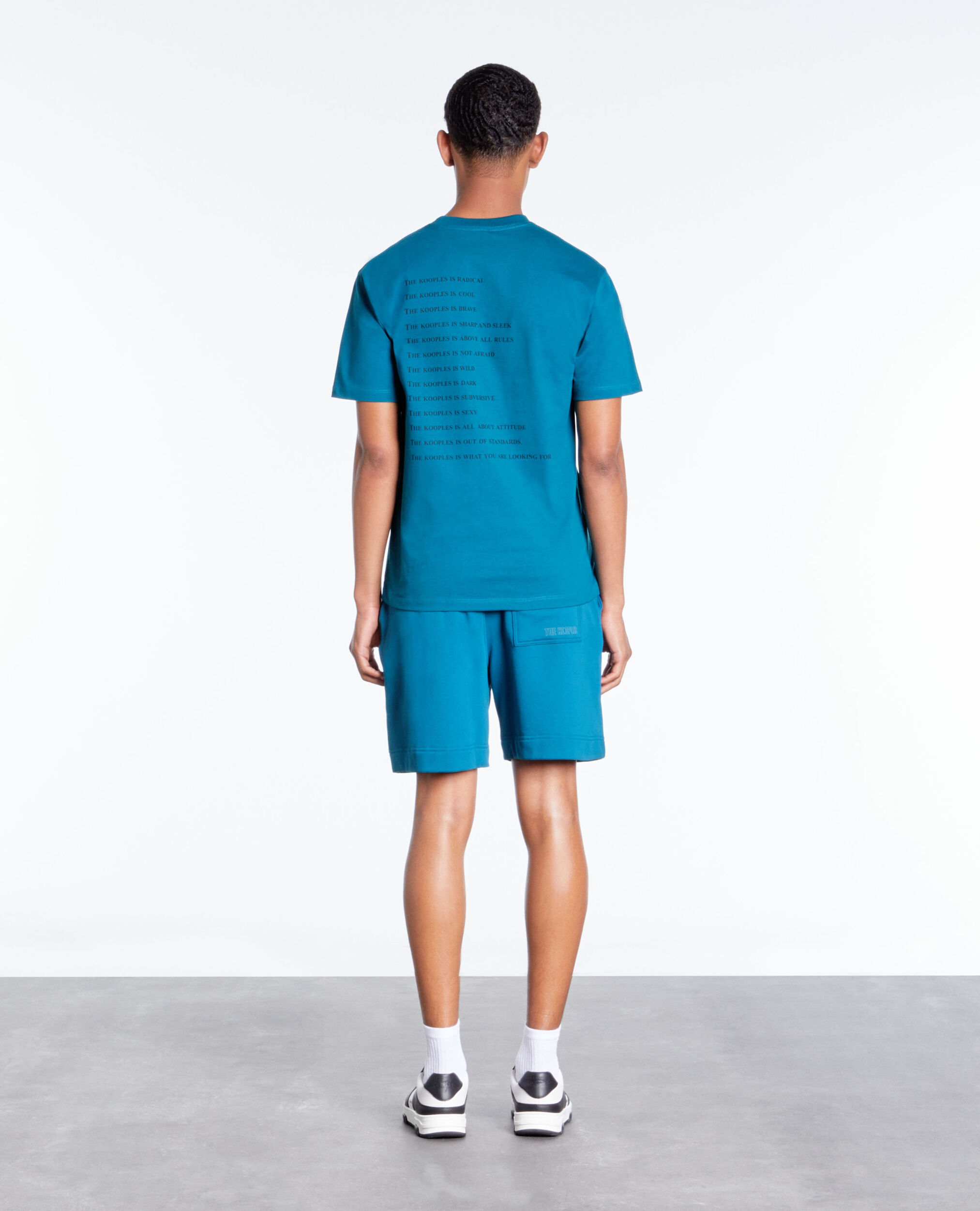 T-shirt What is bleu