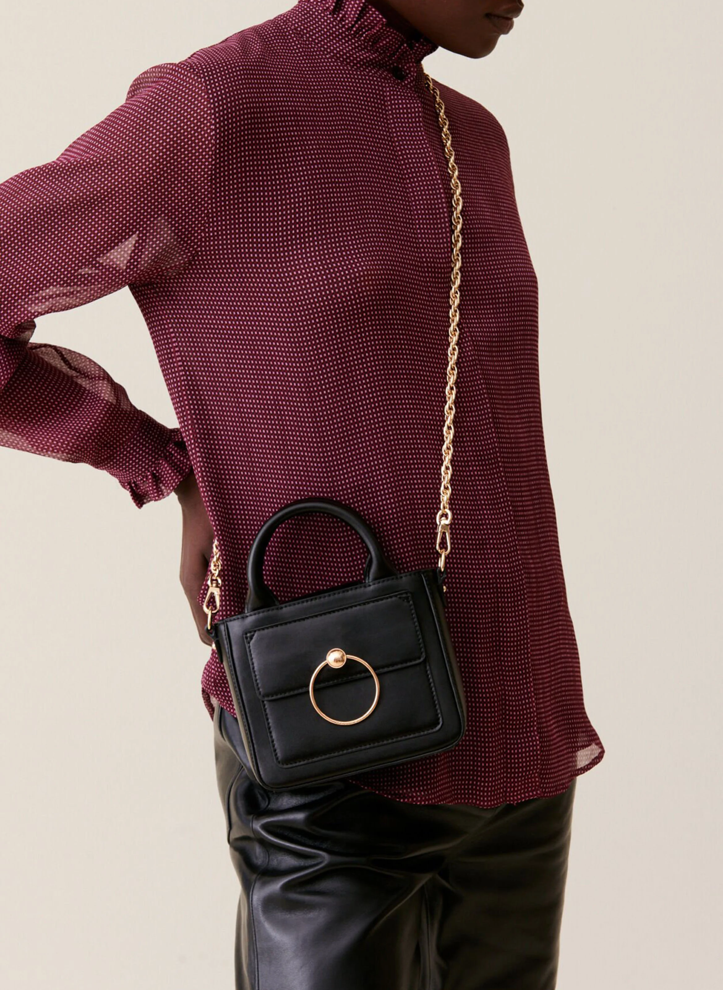Mini sac bandoulière en cuir lisse| Noir