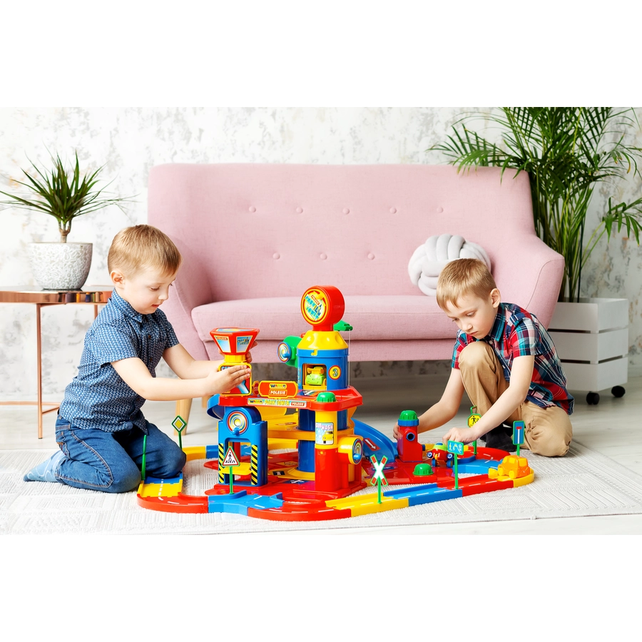 Wader Quality Toys Park Tower mit 3 Ebenen, Autos und Spielstraße