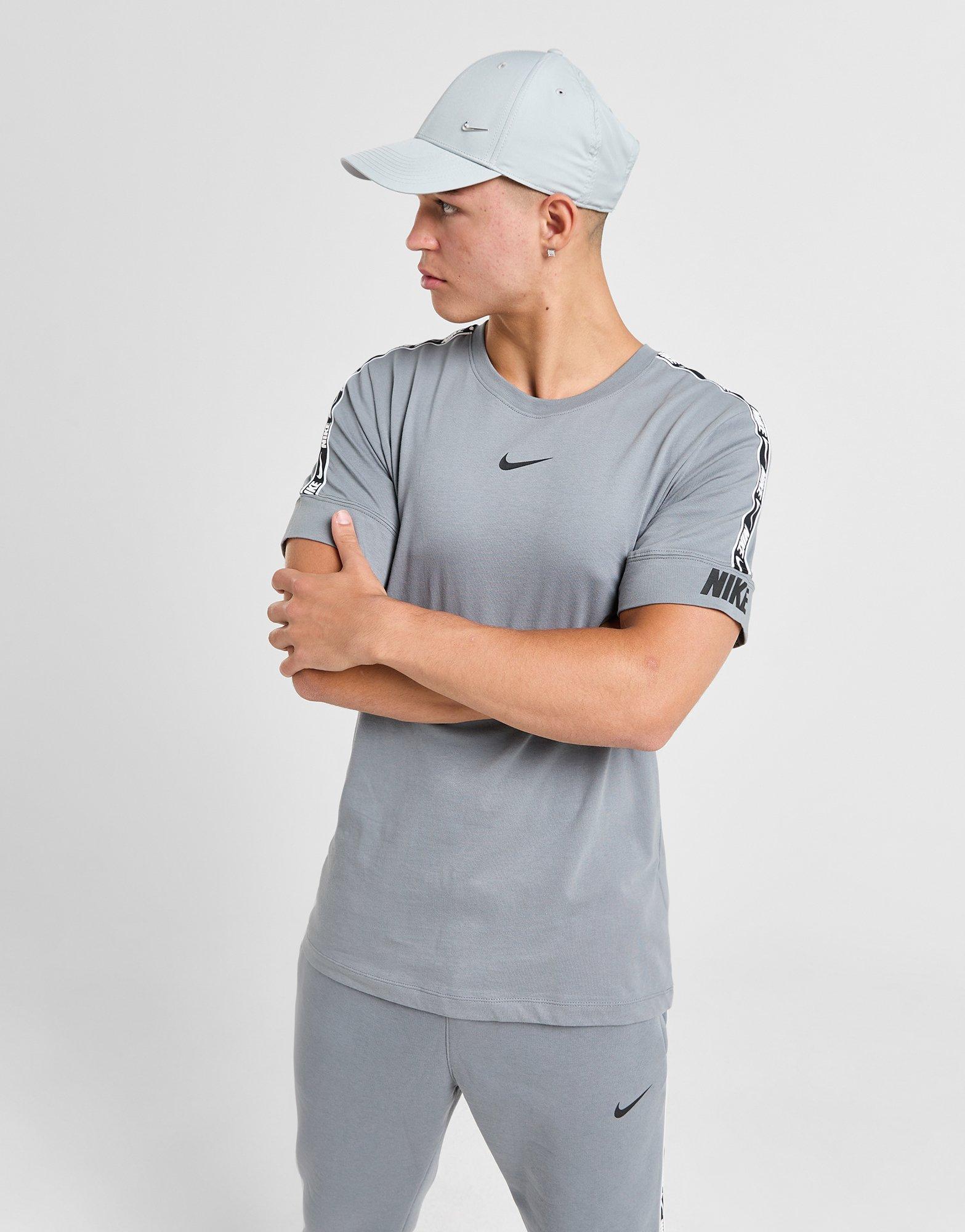Nike T-shirt Repeat Tape Homme
