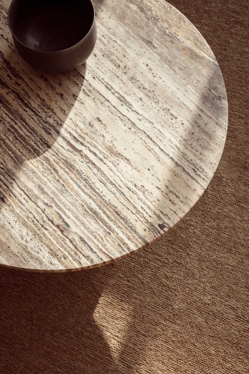 Gubi Epic salontafel Ø60 Burnt Red Travertine