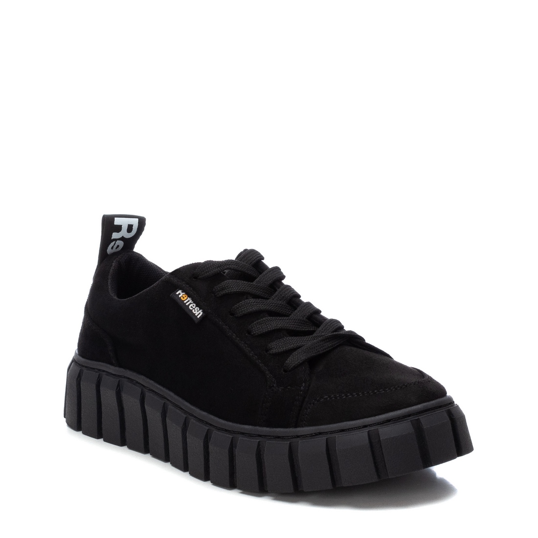 Sneaker Refresh 170247