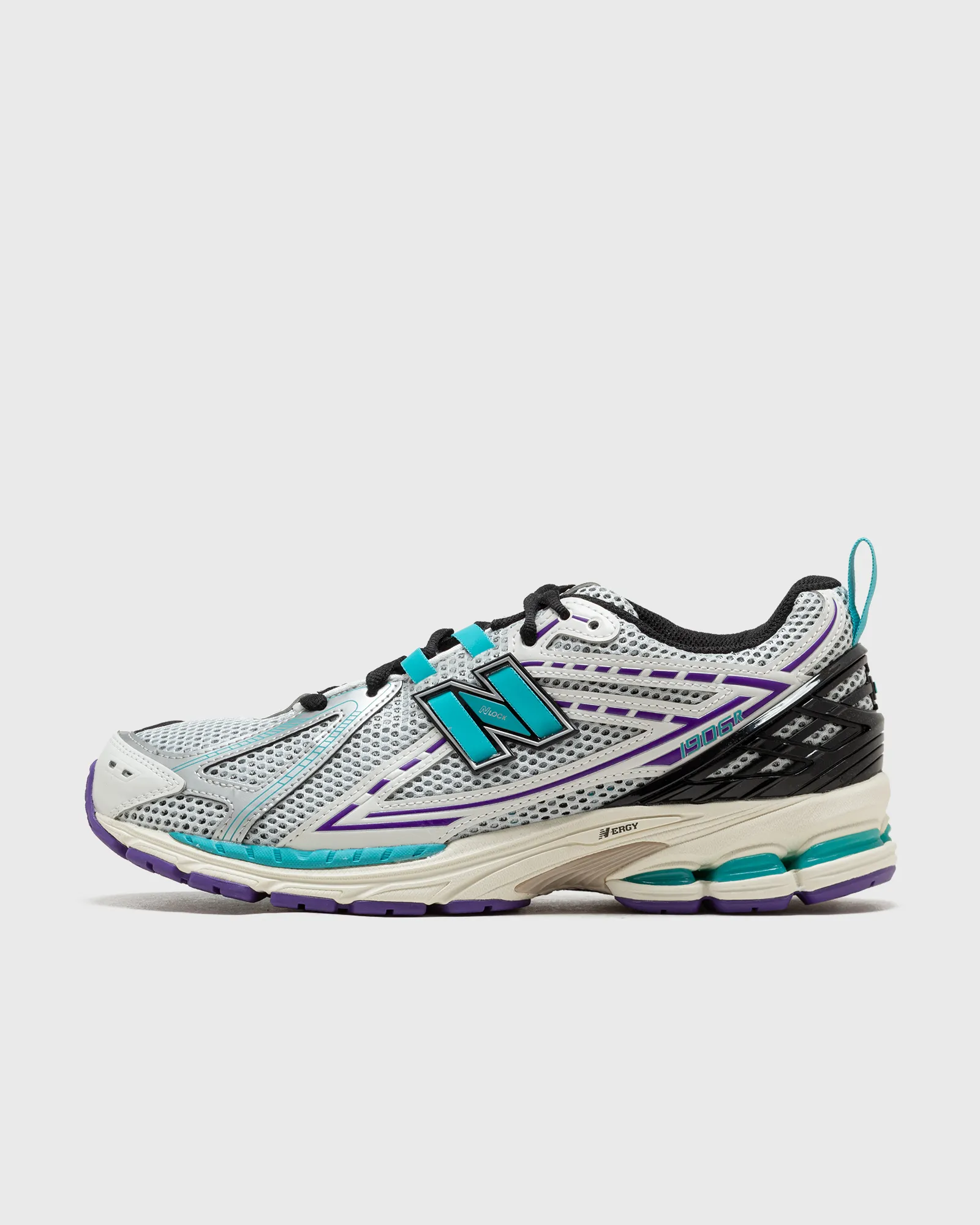 New Balance 1906R V1