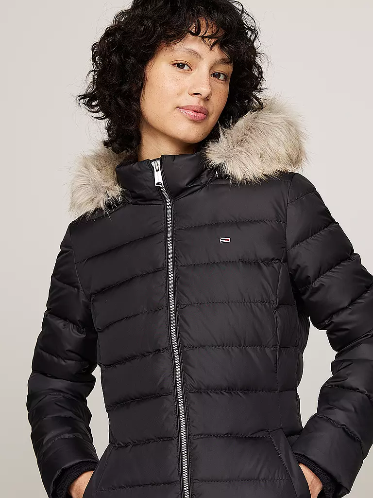 TOMMY JEANS Daunenmantel  schwarz