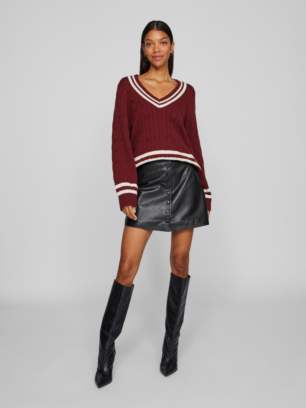 Vila  Visena L/S V-Neck striktrøje - Cabernet