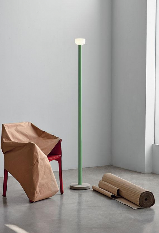 Flos Bellhop vloerlamp LED brick red/white