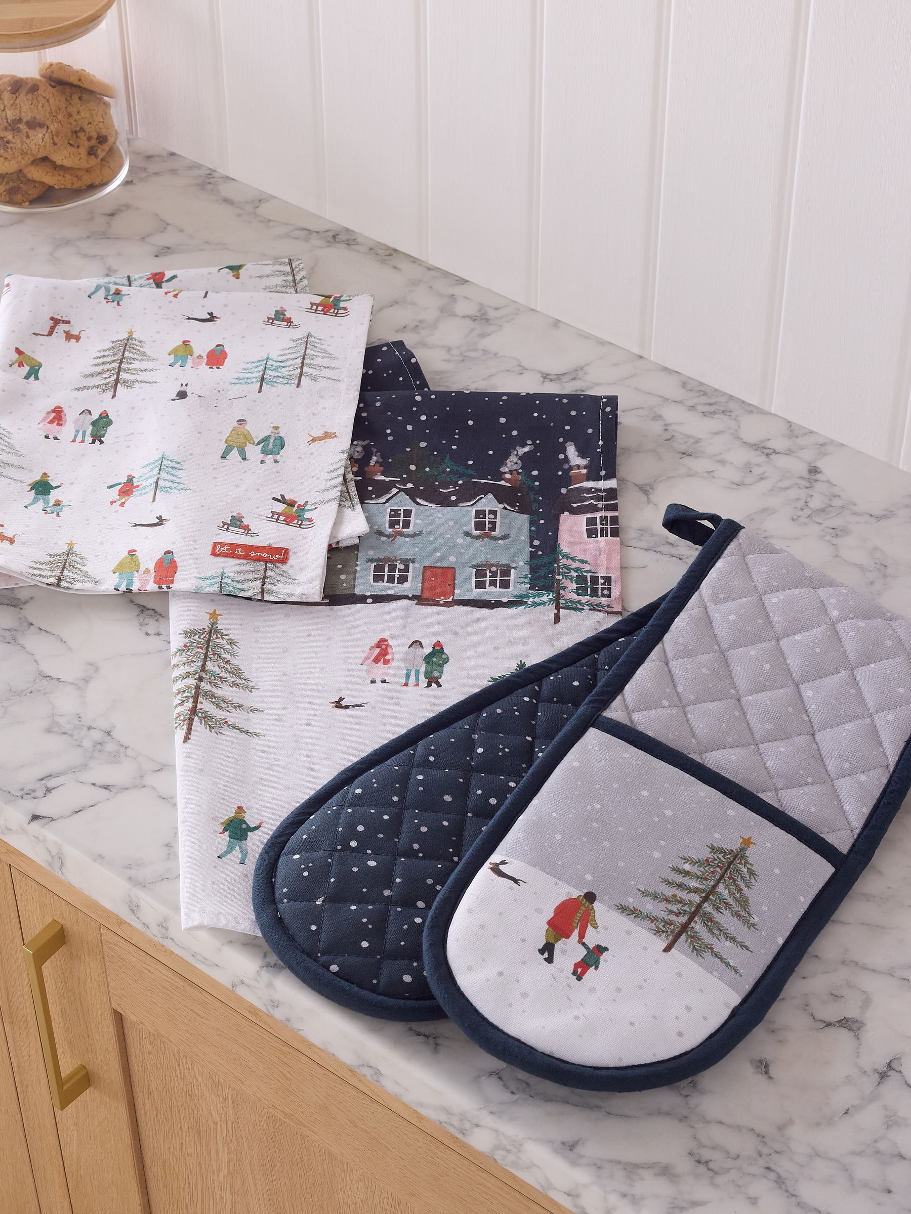 Set van 3 theedoeken met kersttafereel
